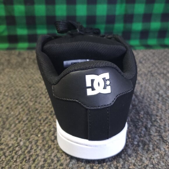 Brand New DC Gaveler Suede Skate Shoes – Matte Black (Men’s US 8.5M) – - Picture 9 of 12